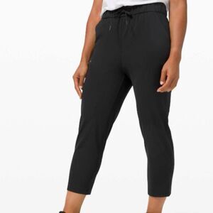 Lululemon Keep Moving Crop 23"